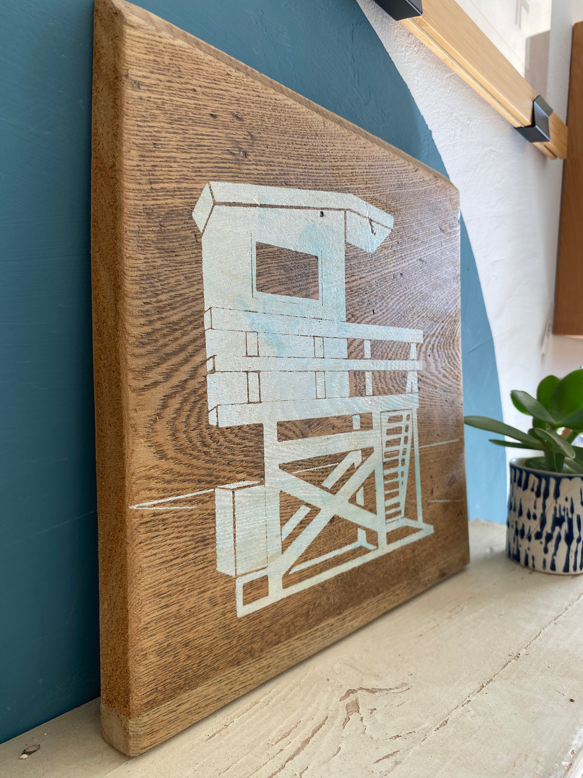 Lifeguard Tower white