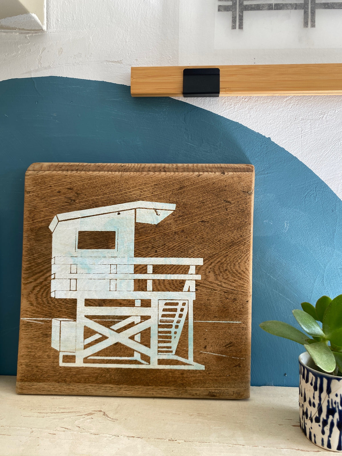 Lifeguard Tower white