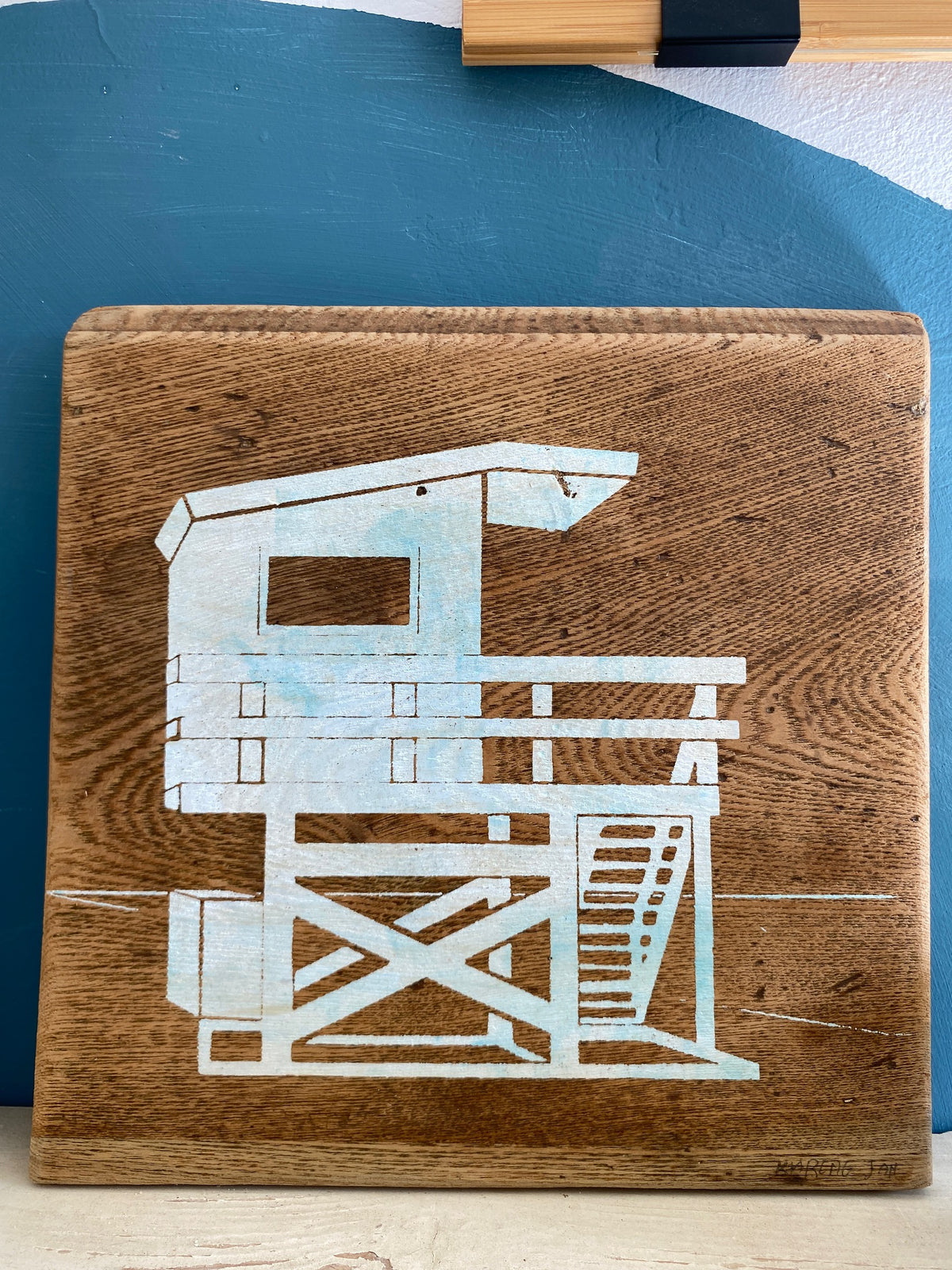 Lifeguard Tower white